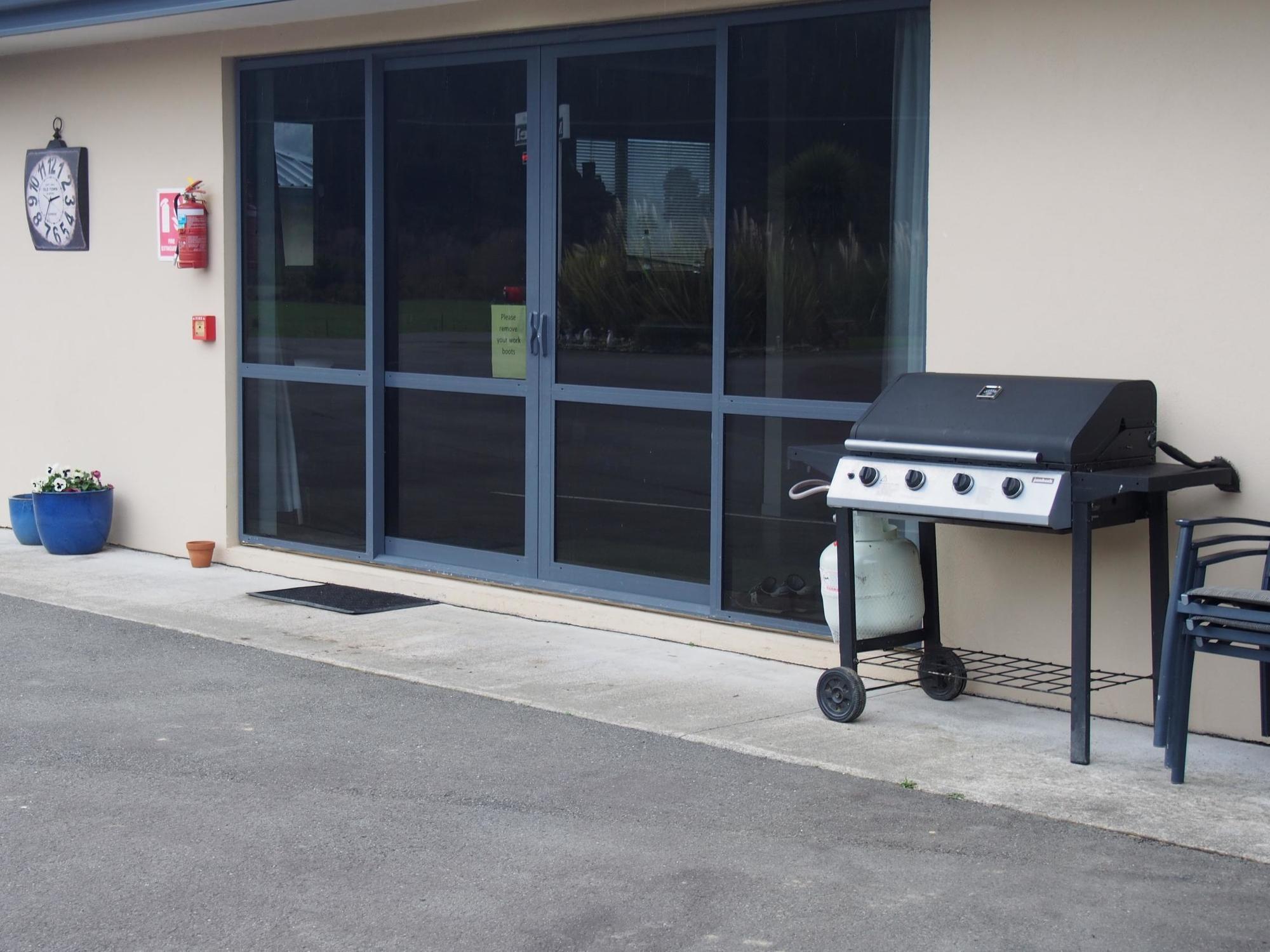 Linkwater Motel And Backpackers Extérieur photo